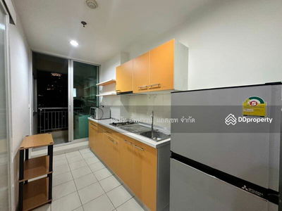 Life @ Sukhumvit 65, Bangkok, Thailand Life @ Sukhumvit 65, Bangkok, Thailand