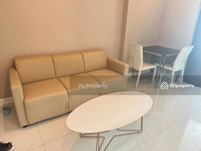 The Metropolis Samrong Interchange, Samut Prakan, Thailand The Metropolis Samrong Interchange, Samut Prakan, Thailand