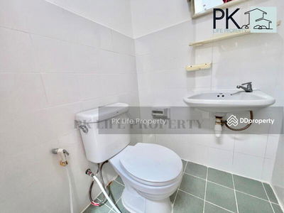 Housing in Kathu, Thailand Housing in Kathu, Thailand