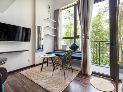 Nguyen Cuu Van Street, Vietnam Nguyen Cuu Van Street, Vietnam