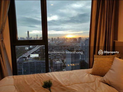 Life Asoke-Rama 9, Bangkok, Thailand Life Asoke-Rama 9, Bangkok, Thailand