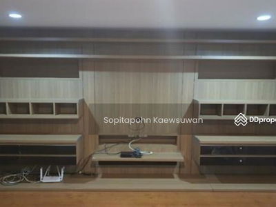 10400, Bangkok, Thailand 10400, Bangkok, Thailand