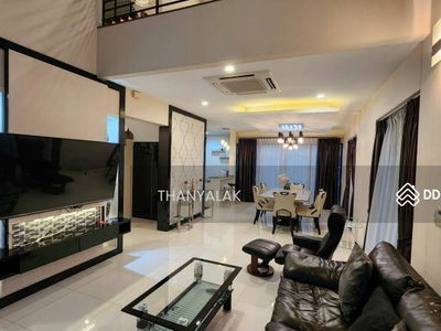 Luxury 3-story detached house, Village: Lumpini Suan Luang Rama 9, Bangkok, Thailand Luxury 3-story detached house, Village: Lumpini Suan Luang Rama 9, Bangkok, Thailand