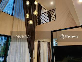 Luxury 3-story detached house, Village: Lumpini Suan Luang Rama 9, Bangkok, Thailand Luxury 3-story detached house, Village: Lumpini Suan Luang Rama 9, Bangkok, Thailand