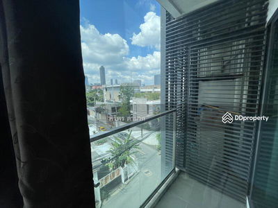 D 25 Thonglor condominium, Bangkok, Thailand D 25 Thonglor condominium, Bangkok, Thailand
