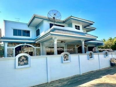 2-story detached house, Bangkok, Thailand 2-story detached house, Bangkok, Thailand