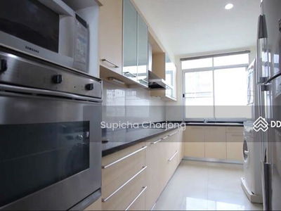 Sathorn Gallery Residences, Bangkok, Thailand Sathorn Gallery Residences, Bangkok, Thailand