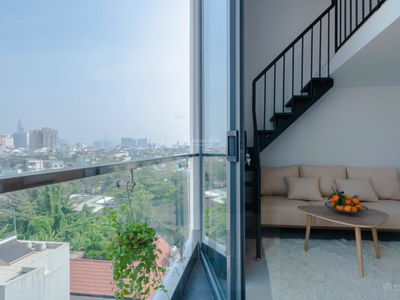 Tran Xuan Soan Street, Vietnam  Tran Xuan Soan Street, Vietnam