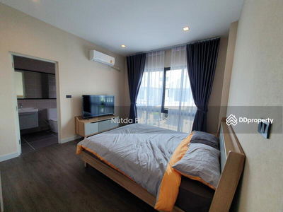 Bangkok Boulevard Vibhavadi, Bangkok, Thailand Bangkok Boulevard Vibhavadi, Bangkok, Thailand