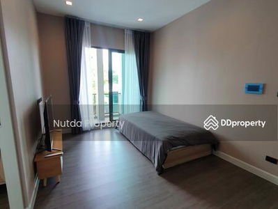 Bangkok Boulevard Vibhavadi, Bangkok, Thailand Bangkok Boulevard Vibhavadi, Bangkok, Thailand