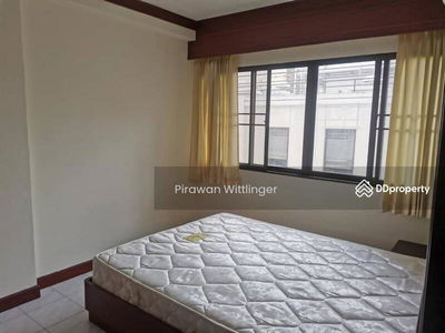 Saranjai Mansion, Bangkok, Thailand Saranjai Mansion, Bangkok, Thailand