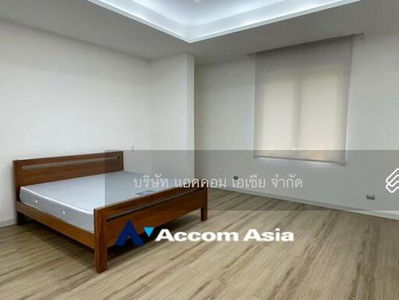 3 Bedrooms House For Rent in Sathorn, Bangkok near BTS Chong Nonsi, Bangkok, Thailand 3 Bedrooms House For Rent in Sathorn, Bangkok near BTS Chong Nonsi, Bangkok, Thailand