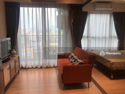 Whizdom Station Ratchada-Thapra, Bangkok, Thailand Whizdom Station Ratchada-Thapra, Bangkok, Thailand