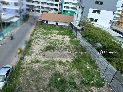 Land Sukhumvit Bearing BTS Land Sukhumvit BTS Bearing (GL-994), Bangkok, Thailand Land Sukhumvit Bearing BTS Land Sukhumvit BTS Bearing (GL-994), Bangkok, Thailand