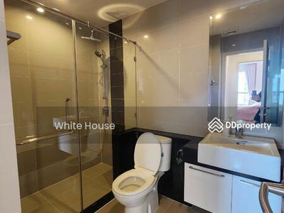 Supalai Lite Sathorn-Charoenrat, Bangkok, Thailand Supalai Lite Sathorn-Charoenrat, Bangkok, Thailand