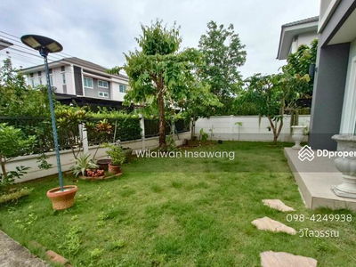 The Living 3 Soi Wat Lat Pla Duk, Nonthaburi, Thailand The Living 3 Soi Wat Lat Pla Duk, Nonthaburi, Thailand