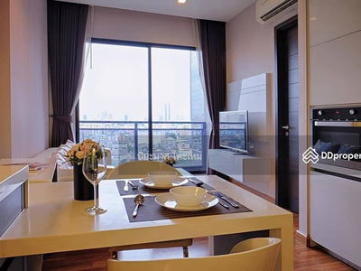 Ivy Ampio, Bangkok, Thailand Ivy Ampio, Bangkok, Thailand