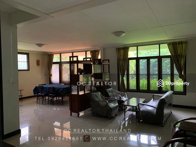 Sukhumvit 26, Bangkok, Thailand Sukhumvit 26, Bangkok, Thailand