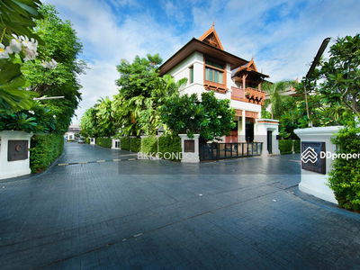 L&H Villa Sathorn, Bangkok, Bangkok, Thailand L&H Villa Sathorn, Bangkok, Bangkok, Thailand