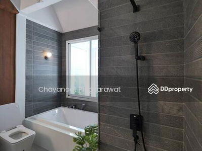 house in Prompong (Sukhumvit 49/1), Bangkok, Thailand house in Prompong (Sukhumvit 49/1), Bangkok, Thailand