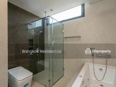 House in Compound, Bangkok, Thailand House in Compound, Bangkok, Thailand