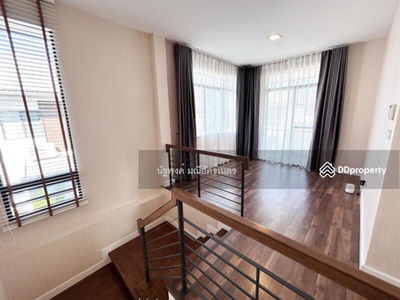 Manthana Onnut–Wongwaen 4, Bangkok, Thailand Manthana Onnut–Wongwaen 4, Bangkok, Thailand