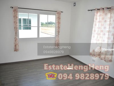 Villaggio Rangsit-Klong 3, Pathum Thani, Thailand Villaggio Rangsit-Klong 3, Pathum Thani, Thailand