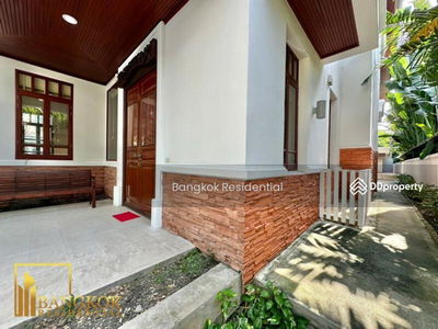 House in Compound, Bangkok, Thailand House in Compound, Bangkok, Thailand