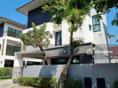 Baan Lumpini Suanluang Rama 9 Phase 2, Bangkok, Thailand Baan Lumpini Suanluang Rama 9 Phase 2, Bangkok, Thailand