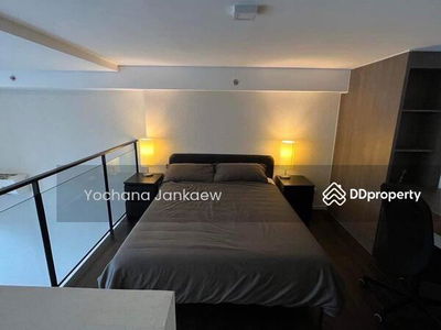 Siamese Sukhumvit 48, Bangkok, Thailand Siamese Sukhumvit 48, Bangkok, Thailand