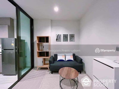 Life Asoke, Bangkok, Thailand Life Asoke, Bangkok, Thailand