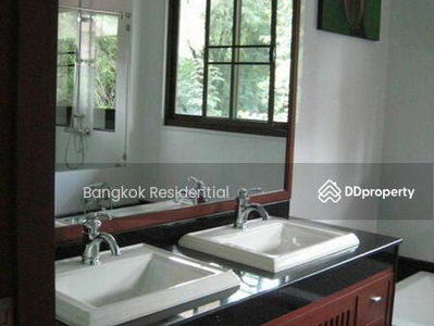 House in Compound, Bangkok, Thailand House in Compound, Bangkok, Thailand