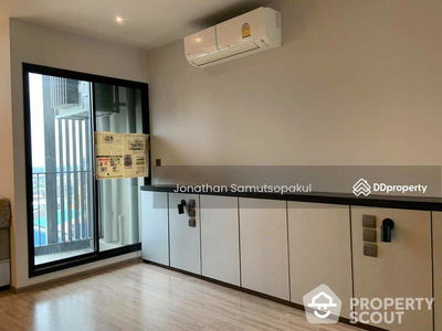 Rhythm Ekkamai Estate, Bangkok, Thailand Rhythm Ekkamai Estate, Bangkok, Thailand