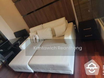 Ivy Sathorn 10, Bangkok, Thailand Ivy Sathorn 10, Bangkok, Thailand