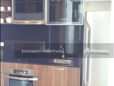 Ivy Sathorn 10, Bangkok, Thailand Ivy Sathorn 10, Bangkok, Thailand