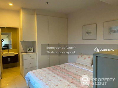 Noble Reflex, Bangkok, Thailand Noble Reflex, Bangkok, Thailand