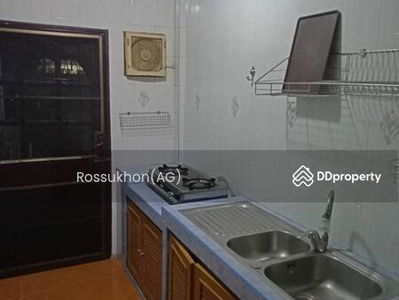 Rangsiya Sukhumvit 103, Bangkok, Thailand Rangsiya Sukhumvit 103, Bangkok, Thailand