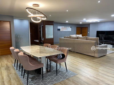 D.S. Tower 1 Sukhumvit 33, Bangkok, Thailand D.S. Tower 1 Sukhumvit 33, Bangkok, Thailand