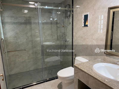 D.S. Tower 1 Sukhumvit 33, Bangkok, Thailand D.S. Tower 1 Sukhumvit 33, Bangkok, Thailand