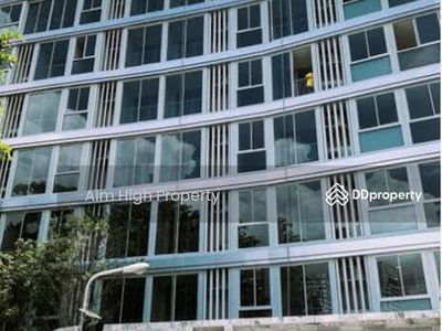 Q Prasarnmit, Bangkok, Thailand Q Prasarnmit, Bangkok, Thailand