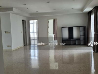 Nusasiri Grand, Bangkok, Thailand Nusasiri Grand, Bangkok, Thailand