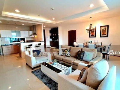 Piyathip Place, Bangkok, Thailand Piyathip Place, Bangkok, Thailand