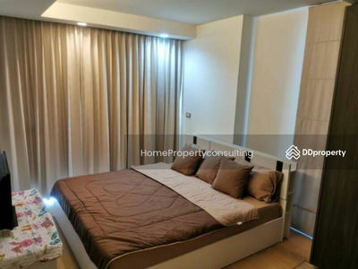 Via 49, Bangkok, Thailand Via 49, Bangkok, Thailand