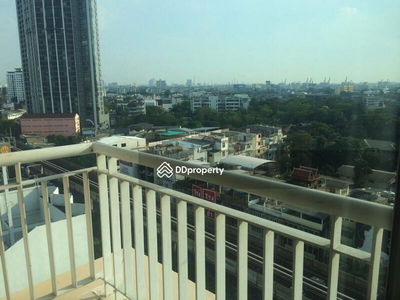 Life @ Sukhumvit 65, Bangkok, Thailand Life @ Sukhumvit 65, Bangkok, Thailand