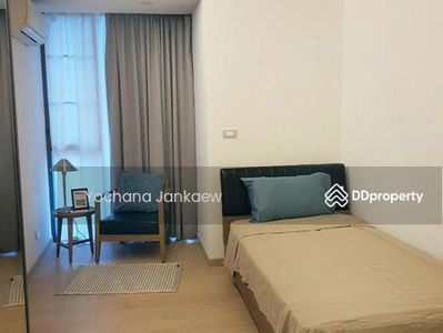 Via 49, Bangkok, Thailand Via 49, Bangkok, Thailand