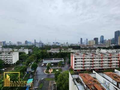 Esmeralda Apartments, Bangkok, Thailand Esmeralda Apartments, Bangkok, Thailand