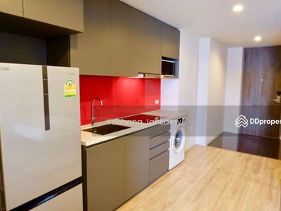 Siamese Surawong, Bangkok, Thailand Siamese Surawong, Bangkok, Thailand