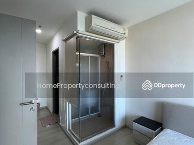 Life Ratchadapisek, Bangkok, Thailand Life Ratchadapisek, Bangkok, Thailand