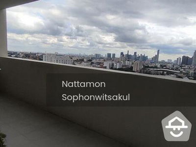 Le Chateau Mansion, Bangkok, Thailand Le Chateau Mansion, Bangkok, Thailand