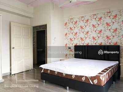 Supha Maison, Bangkok, Thailand Supha Maison, Bangkok, Thailand